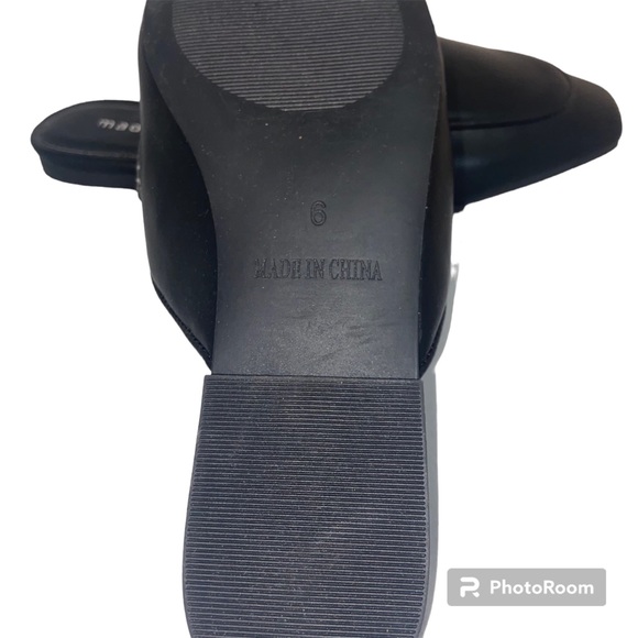 Madden Girl (Steve Madden brand) Slide Loafers w/ Chain - Picture 4 of 6